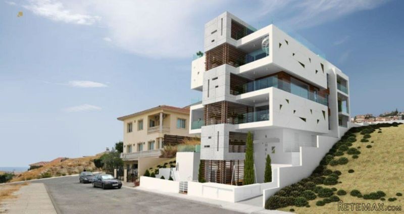 Super modern flat for sale in Panthea..