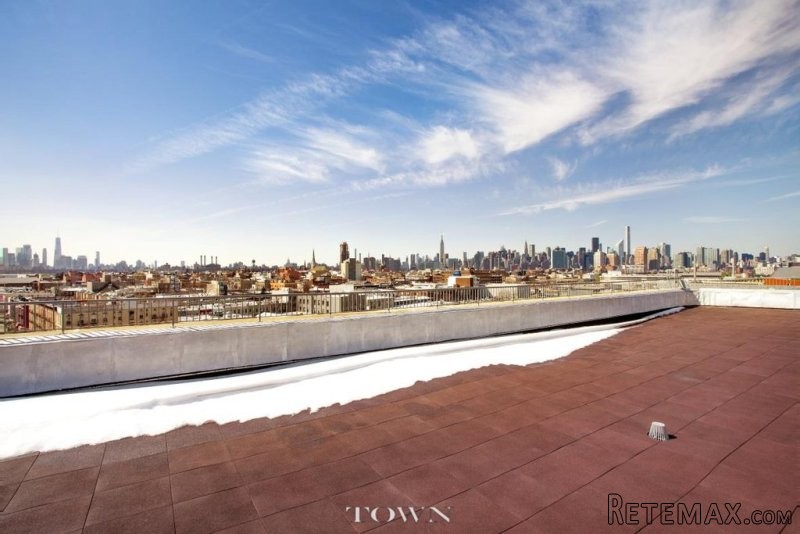 Condo - New York State - For Sale