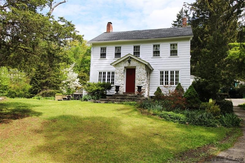 4 bedroom House For Sale: 75 Glendale..