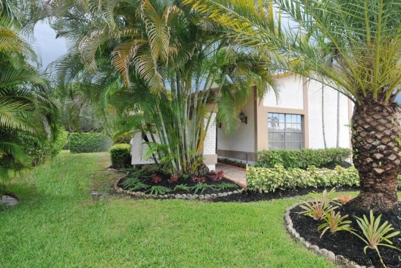 10496 Augusta Ct, Boca Raton, FL -.. - 2