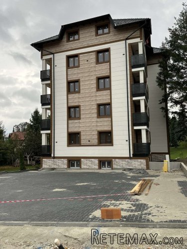 Prodaja LUX stana u mirnom kraju Zlatibora - 2