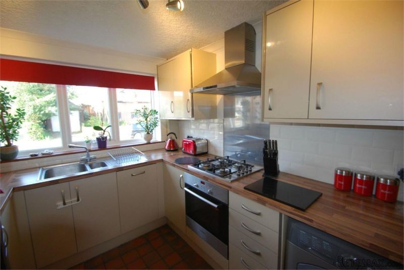2 Bedroom Terraced House - 2