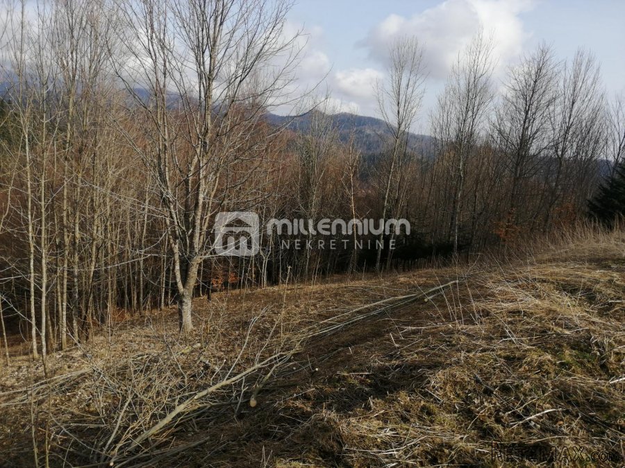 Gorski kotar, Fužine, 4.726m2 zemljišta od čega 750m2 gr.. - 4