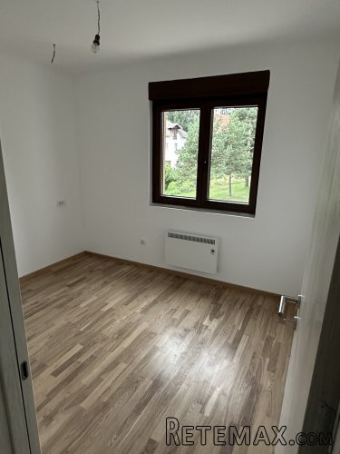 Prodaja LUX stana u mirnom kraju Zlatibora - 8