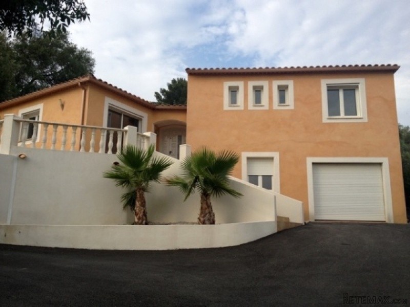 Stylish Villa With 4 Bedrooms On A.. - 2