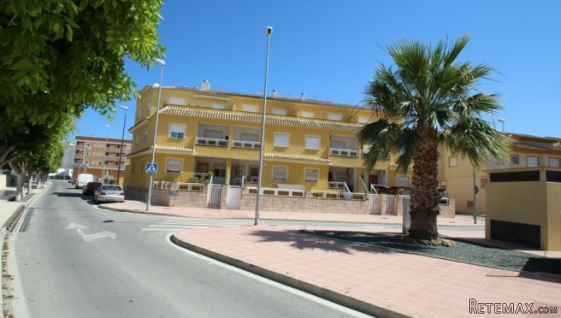 Resale · Apartment · Spain · Costa Bl..