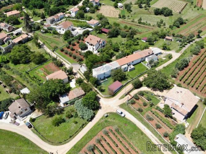 Građevinsko zemljište na području Višnjana - 2