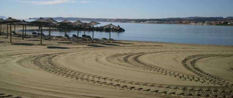 New front line beach development consisting of just 36.. - 2