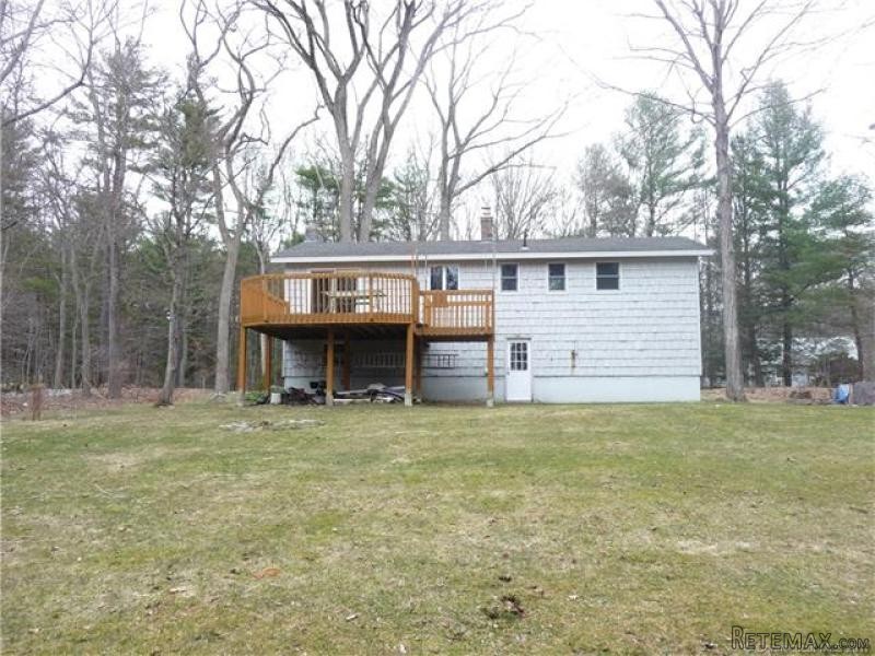 3 Bedrooms - Raised Ranch - CT - For.. - 2