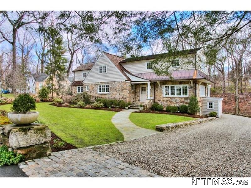 5 bedroom House For Sale: 34 RANGE..