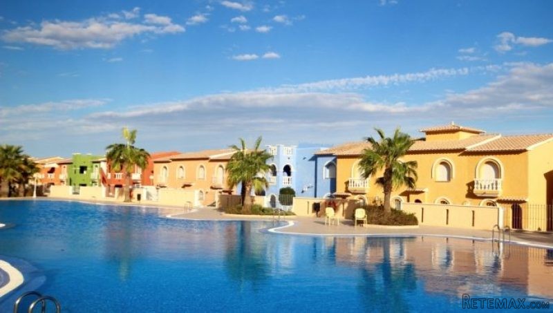 2 Bedroom 1 Bathroom APARTMENT FOR SALE..