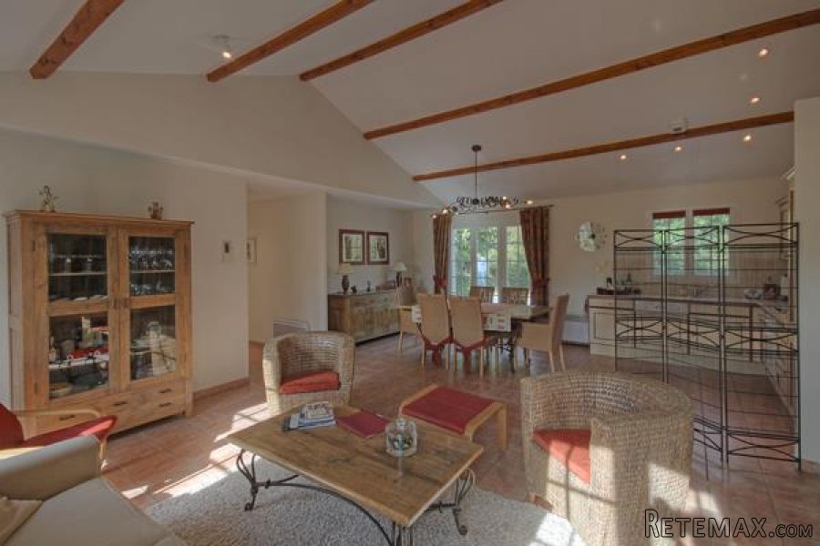 Les Forges (79) - Overlooking a golf course, modern bungalow.. - 7