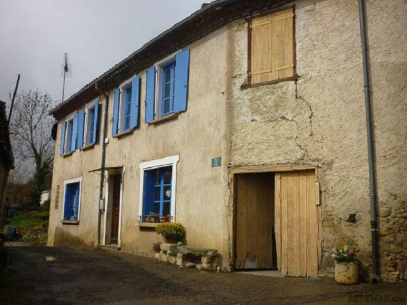 Village House With Non Attached Garden