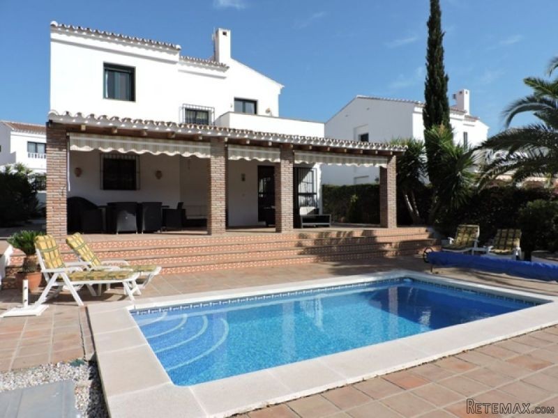 3 bedroom, 2 bathroom Villa, (build 131..