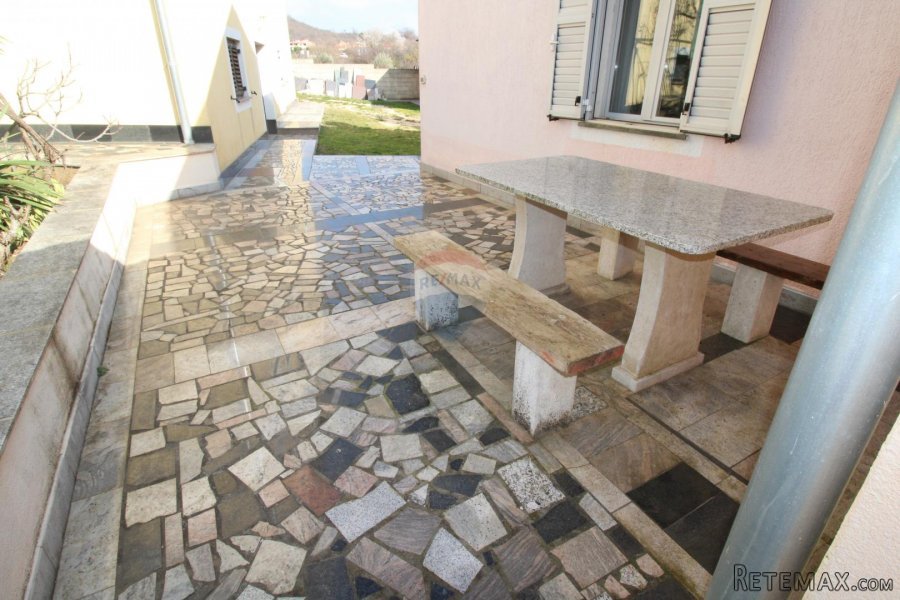 Rovinj, okolica, kuća i poslovni prostor za klub i restoran - 2