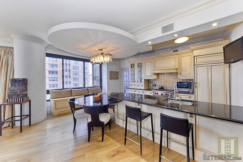 2 bedroom Apartment For Sale: 167 EAST.. - 2