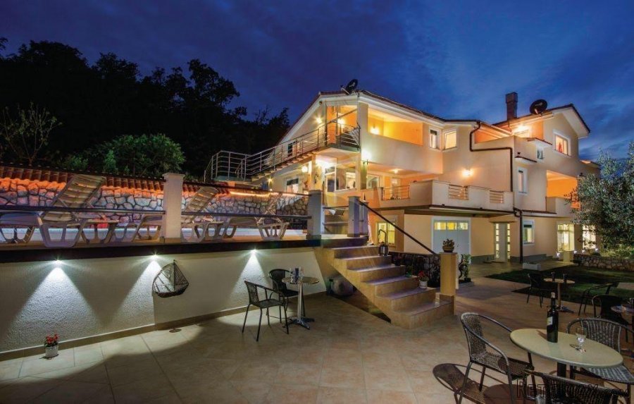 OPATIJA - IČIĆI - SAMOSTOJEĆA KUĆA - 1045 m2 - 6 STANOVA - B - 7