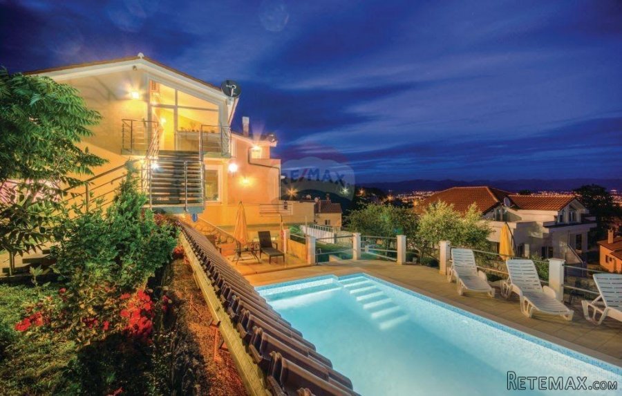 OPATIJA - IČIĆI - SAMOSTOJEĆA KUĆA - 1045 m2 - 6 STANOVA - B - 8