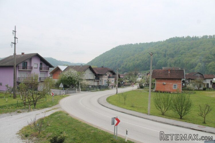 Objekat Bosanska Otoka blizina rijeke Une - 11