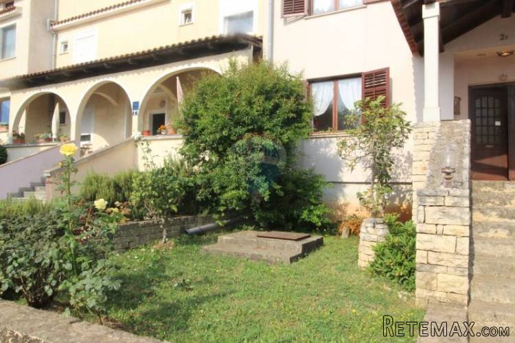 FUNTANA, KUĆA SVEGA 200M OD MORA - 2