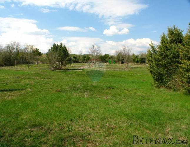 ISTRA, RAKALJ, PREKRASNA GRAĐEVINSKA PARCELA 2042 M2