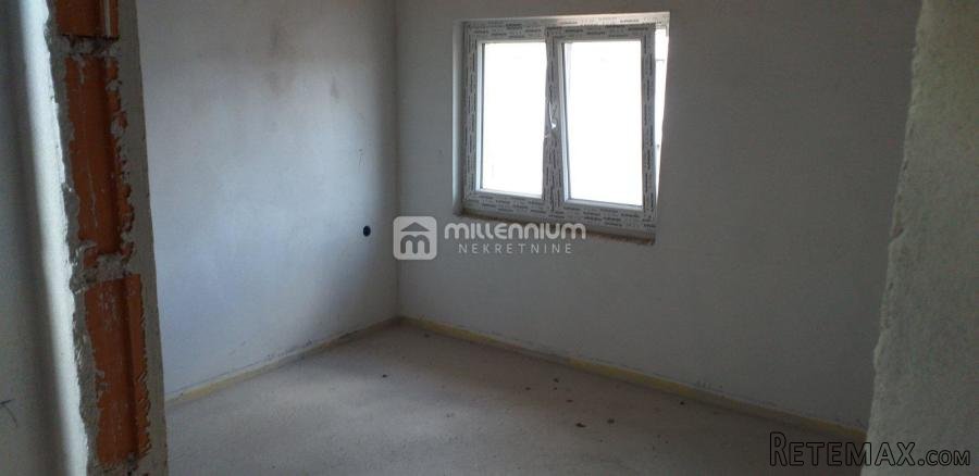 Sveti Kuzam, kuća 120m2, P+V.POT, terasa - 4