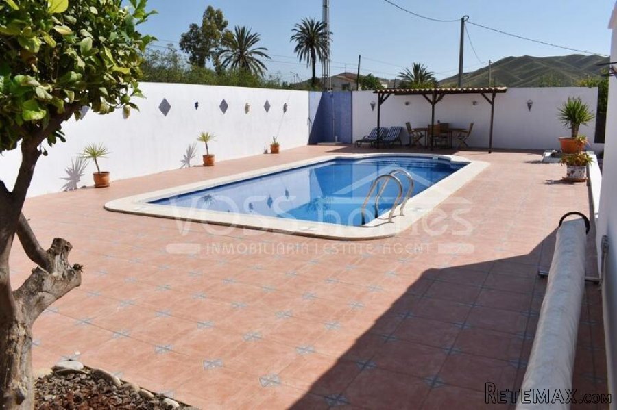 NEW & EXCLUSIVE LISTING TO VOSS HOMES - A beautifully.. - 15