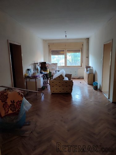 Prodajem kucu u Sremskoj Mitrovici - 5