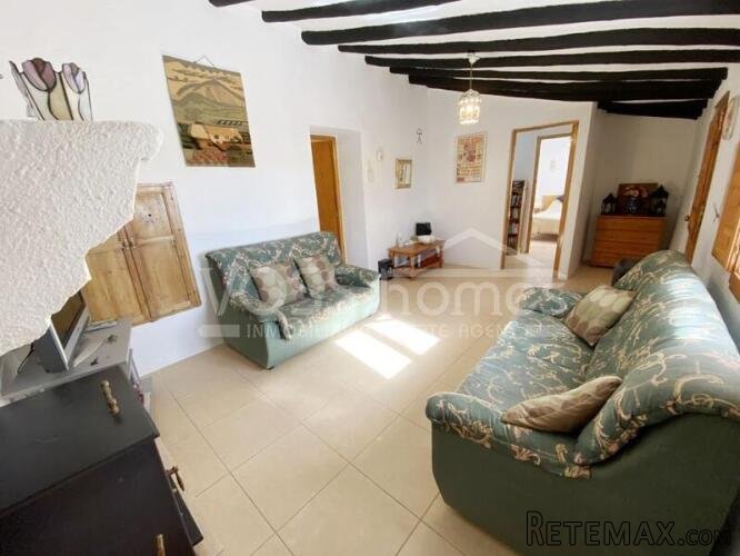 RESERVED 2024 & NEW & EXCLUSIVE TO VOSS HOMES A charming.. - 15