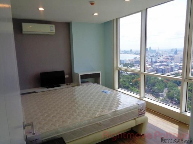 1 Bedroom Condo for sale in Pratumnak -.. - 2