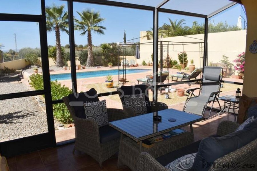 NEW & EXCLUSIVE TO VOSS HOMES - A beautifully presented 2.. - 16