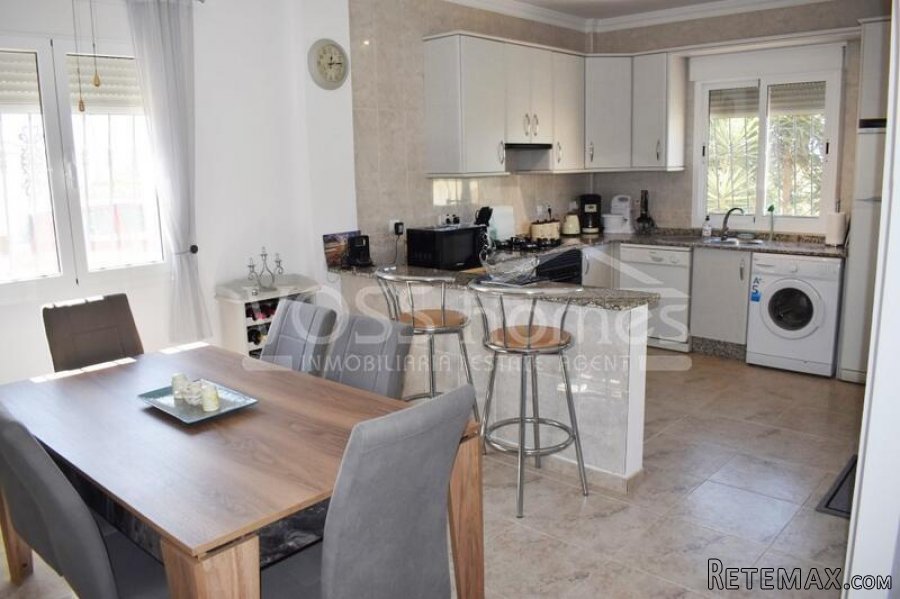 NEW & EXCLUSIVE TO VOSS HOMES - A beautifully presented 2.. - 18