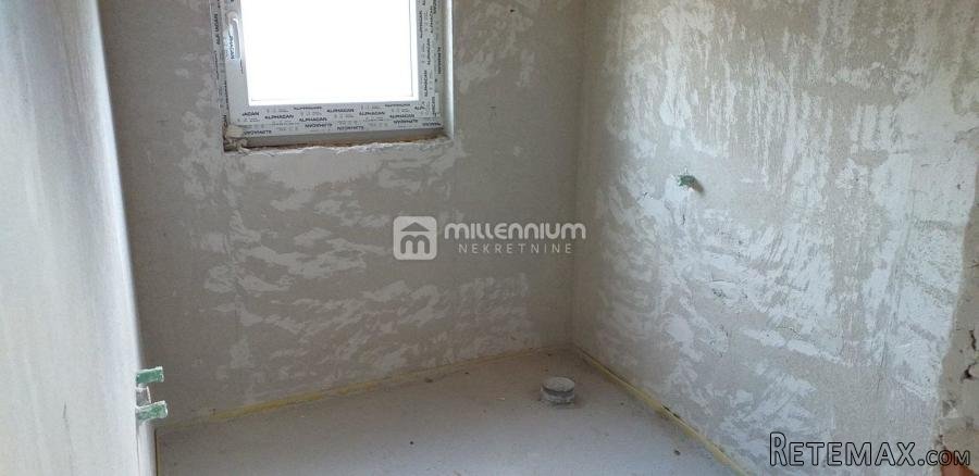 Sveti Kuzam, kuća 120m2, P+V.POT, terasa - 9