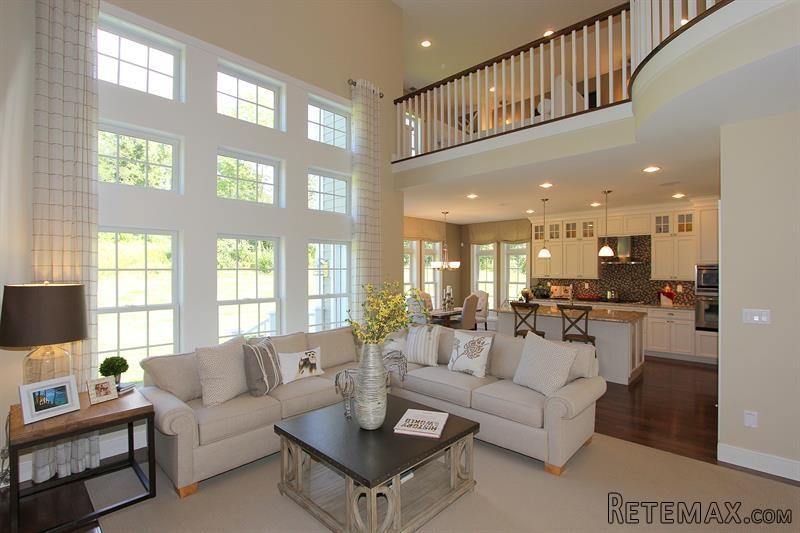 4 bedroom House For Sale: 15..