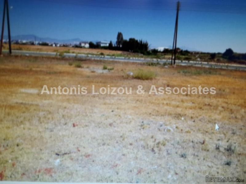 653m2 Residential Plot in Strovolos - 2