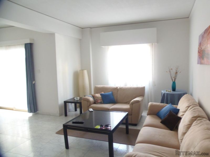 IN THE ABSOLUTE CITY CENTER! FOR SALE.. - 2