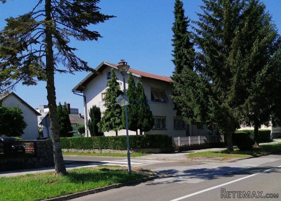 Varaždin, širi centar, obiteljska kuća 235 m2 - 4