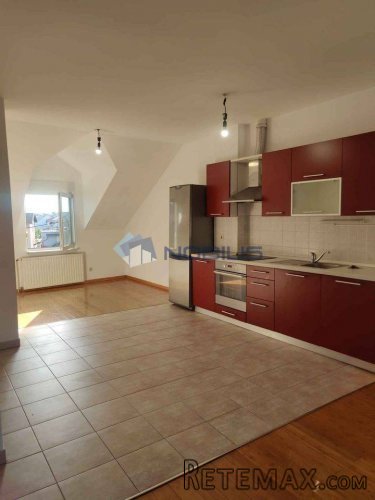 Zagreb, Voltino, 3- sobni stan, 74m2 + garaža i spremište - 4