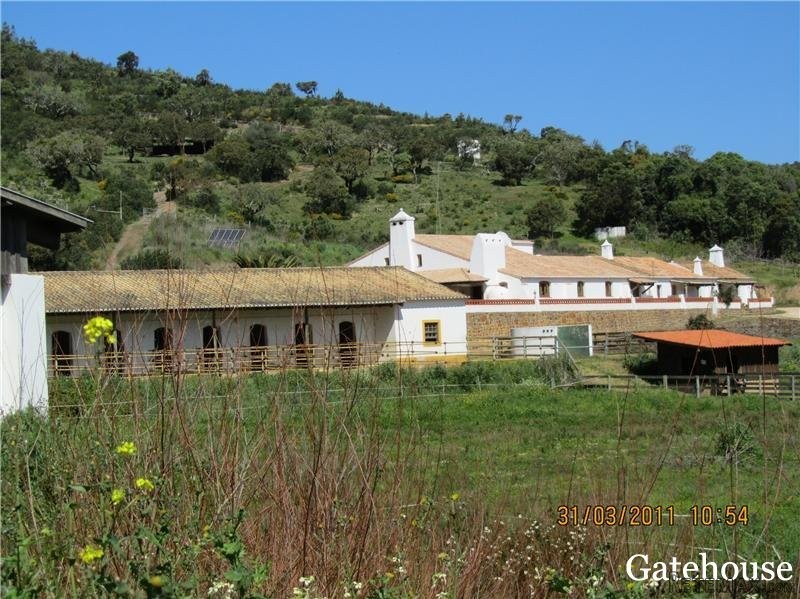 6 Bed Farm House In Aljezur For Sale In..