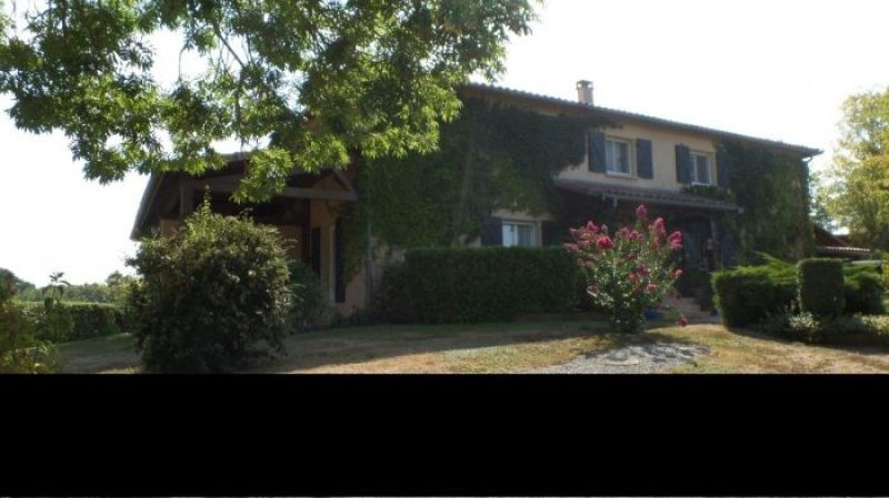 3 Bedrooms - House - Midi-Pyrenees -.. - 2