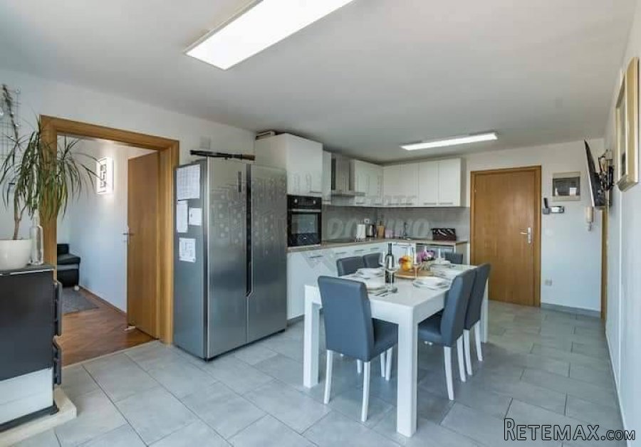 Prekrasan apartman u blizini mora! Malinska-okolica - 2