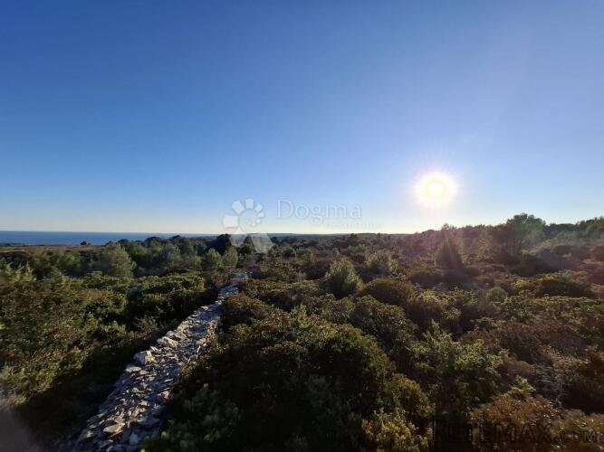SCONTO! Poljoprivredno zemljište s panoramskim pogledom - 2