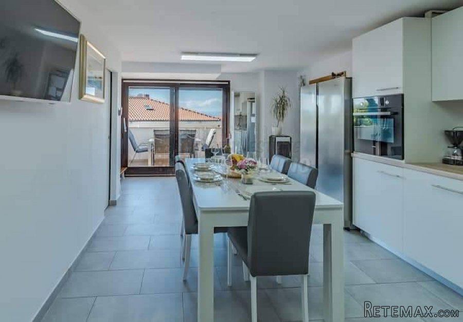 Prekrasan apartman u blizini mora! Malinska-okolica - 4