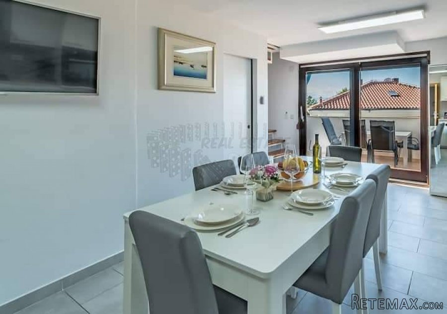 Prekrasan apartman u blizini mora! Malinska-okolica - 5