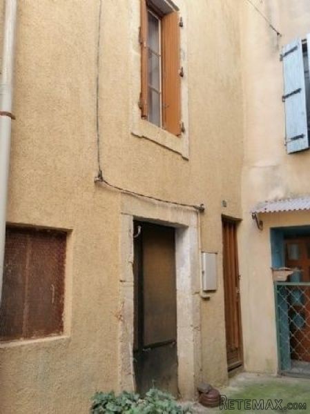 Village House To Modernise - 2