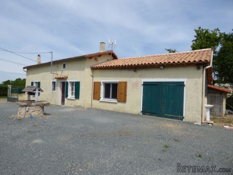 Detached 2 Bed Stone House