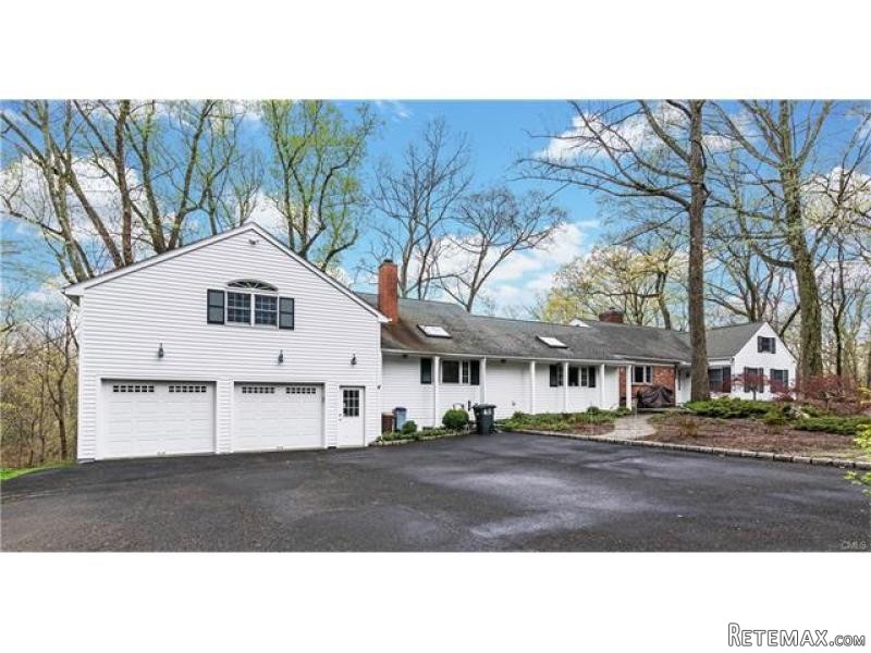 3 bedroom House For Sale: 892 RIVERBANK..
