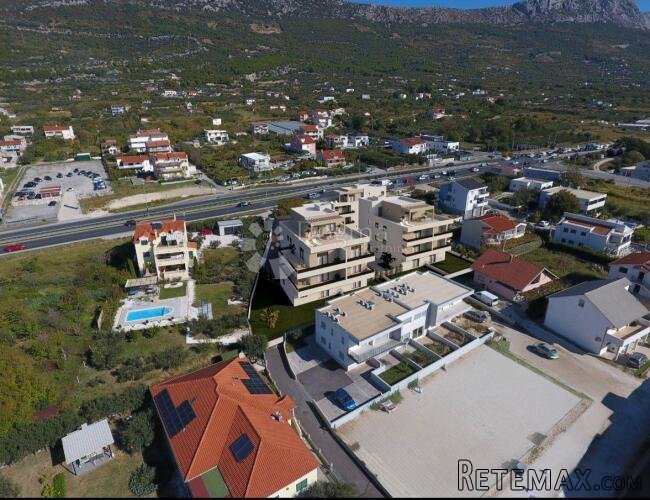 NOVOGRADNJA KAŠTEL LUKŠIĆ CS4