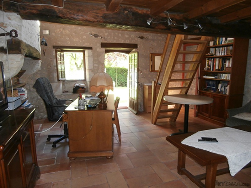 Beautifully Renovated Country House.. - 2