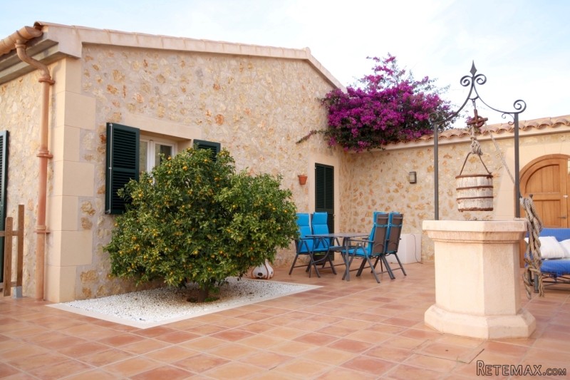 Nice country house near to several.. - 2